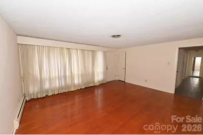 1740 23rd Avenue Lane NE, Hickory, NC 28601 - Photo 5