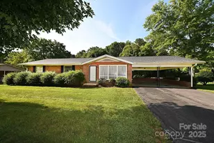 1740 23rd Ave Ln NE, Hickory, NC 28601 - Photo 3