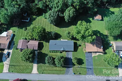 1740 23rd Avenue Lane NE, Hickory, NC 28601 - Photo 33