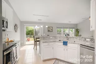 129 Bosburg Dr, Mooresville, NC 28115 - Photo 9