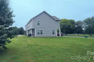 14727 Choate Cir, Charlotte, NC 28273 - Photo 9