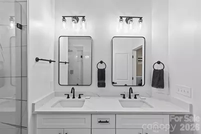 8925 Harrisburg Road, Charlotte, NC 28215 - Photo 19