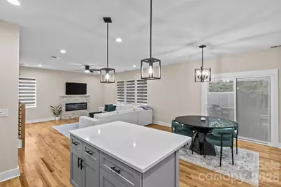 8925 Harrisburg Road, Charlotte, NC 28215 - Photo 11