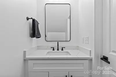 8925 Harrisburg Road, Charlotte, NC 28215 - Photo 33