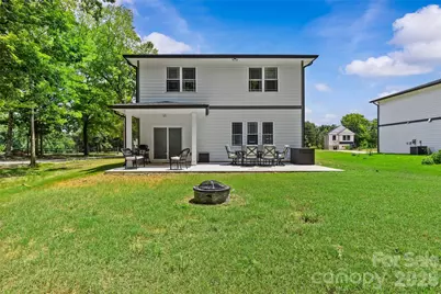 8925 Harrisburg Road, Charlotte, NC 28215 - Photo 33