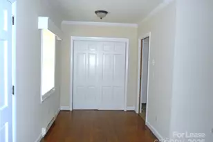 4227 Walker Rd, Charlotte, NC 28211 - Photo 5