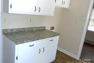 4227 Walker Rd, Charlotte, NC 28211 - Photo 3