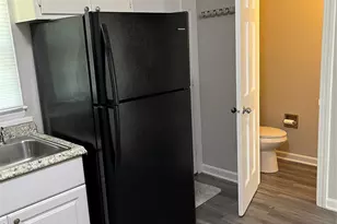 1236 Archdale Dr, Charlotte, NC 28217 - Photo 3