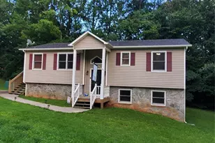 134 Millard Ln, Troutman, NC 28166 - Photo 5