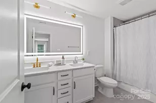 5902 Beatties Ford Rd, Charlotte, NC 28216 - Photo 37