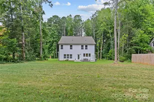 5902 Beatties Ford Rd, Charlotte, NC 28216 - Photo 43