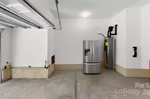 5902 Beatties Ford Rd, Charlotte, NC 28216 - Photo 41