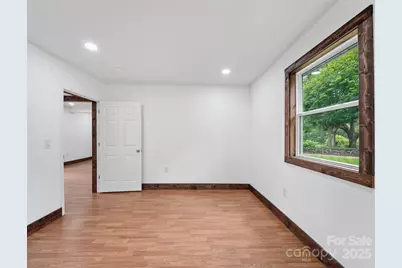 64 Phillips Lane, Spruce Pine, NC 28777 - Photo 13