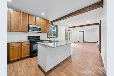 64 Phillips Lane, Spruce Pine, NC 28777 - Photo 7