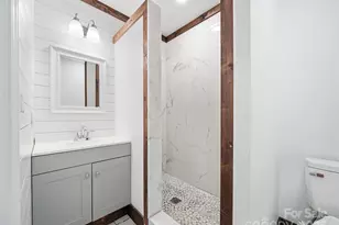 64 Phillips Ln, Spruce Pine, NC 28777 - Photo 19