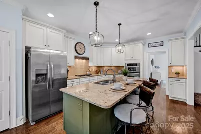 134 Lakeshore Hills Drive, Mooresville, NC 28117 - Photo 15