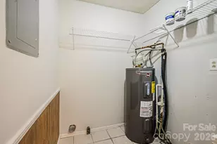 6410 Pineburr Ct, Charlotte, NC 28211 - Photo 27