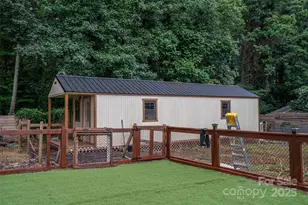 3116 Sunset Rd, Charlotte, NC 28216 - Photo 25