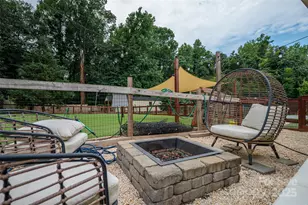 3116 Sunset Rd, Charlotte, NC 28216 - Photo 29