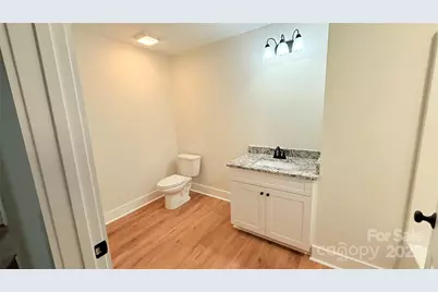 203 Beacon Avenue, Morganton, NC 28655 - Photo 15
