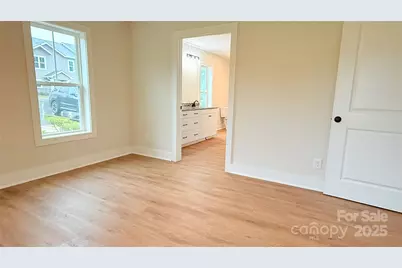 203 Beacon Avenue, Morganton, NC 28655 - Photo 11