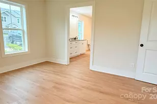 203 Beacon Ave, Morganton, NC 28655 - Photo 11