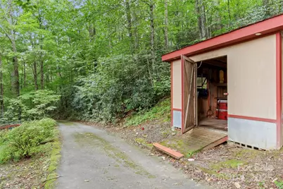 60 Persimmons Lane, Burnsville, NC 28714 - Photo 21