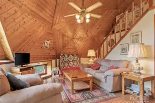 60 Persimmons Ln, Burnsville, NC 28714 - Photo 5