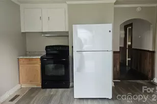 323 N 20th St, Kannapolis, NC 28083 - Photo 9