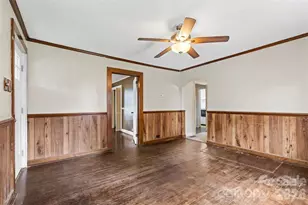 323 N 20th St, Kannapolis, NC 28083 - Photo 5