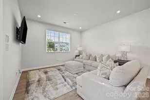 15345 Braid Mdw Dr, Charlotte, NC 28278 - Photo 5