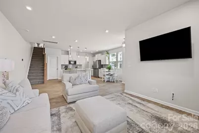 15345 Braid Meadow Drive, Charlotte, NC 28278 - Photo 7