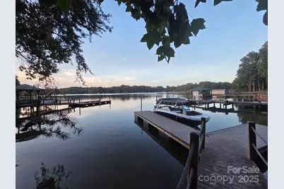 7326 Right Angle Street, Sherrills Ford, NC 28673 - Photo 5