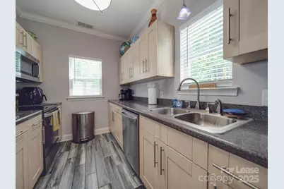 1723 Burgin Street, Charlotte, NC 28205 - Photo 17