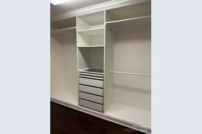 4314 Hubbard Falls Drive, Charlotte, NC 28269 - Photo 9