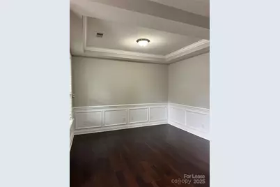 4314 Hubbard Falls Drive, Charlotte, NC 28269 - Photo 15