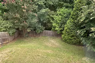 4314 Hubbard Falls Dr, Charlotte, NC 28269 - Photo 17