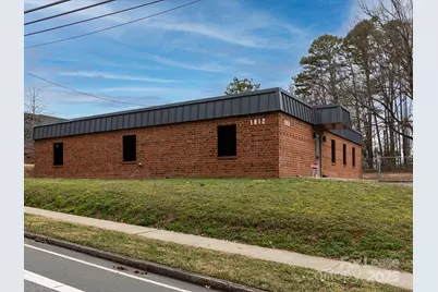 1812 W Morehead Street, Charlotte, NC 28208 - Photo 3