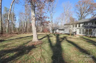 107 Woodsway Ln, Morganton, NC 28655 - Photo 5