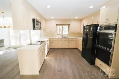 107 Woodsway Lane, Morganton, NC 28655 - Photo 15