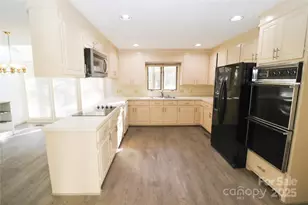 107 Woodsway Ln, Morganton, NC 28655 - Photo 15