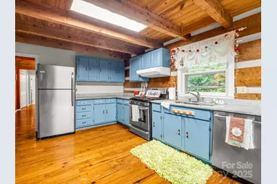 1145 Bearwallow Mountain Road, Hendersonville, NC 28792 - Photo 19