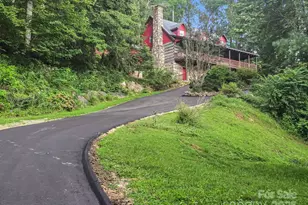 1145 Bearwallow Mountain Rd, Hendersonville, NC 28792 - Photo 5