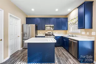 128 Autumn Falls Dr, Lake Wylie, SC 29710 - Photo 11