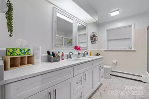 2761 Highland Ave NE, Hickory, NC 28601 - Photo 15