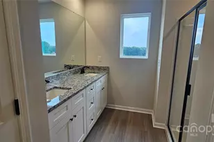 1986 W Davidson Ave, Gastonia, NC 28052 - Photo 17