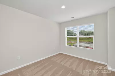 1990 W Davidson Avenue, Gastonia, NC 28052 - Photo 15