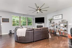 133 Lassen Ln, Mooresville, NC 28117 - Photo 9