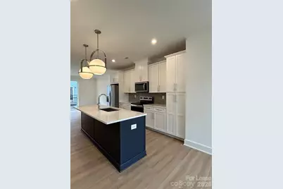 1111 Kokomo Lane, Charlotte, NC 28206 - Photo 7