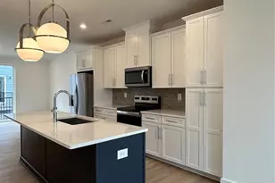 1111 Kokomo Ln, Charlotte, NC 28206 - Photo 7